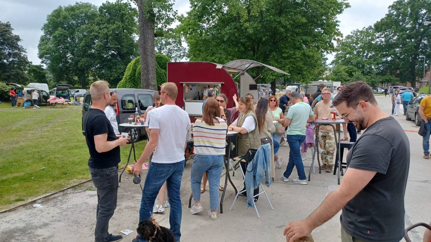 Editie 2024  19 - Reuze Rommelmarkt met Boeken-, Vinyl- en CD‑Beurs in Humelgem 